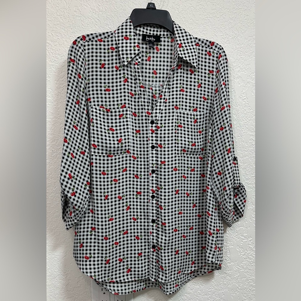 by & by Women’s Blouse